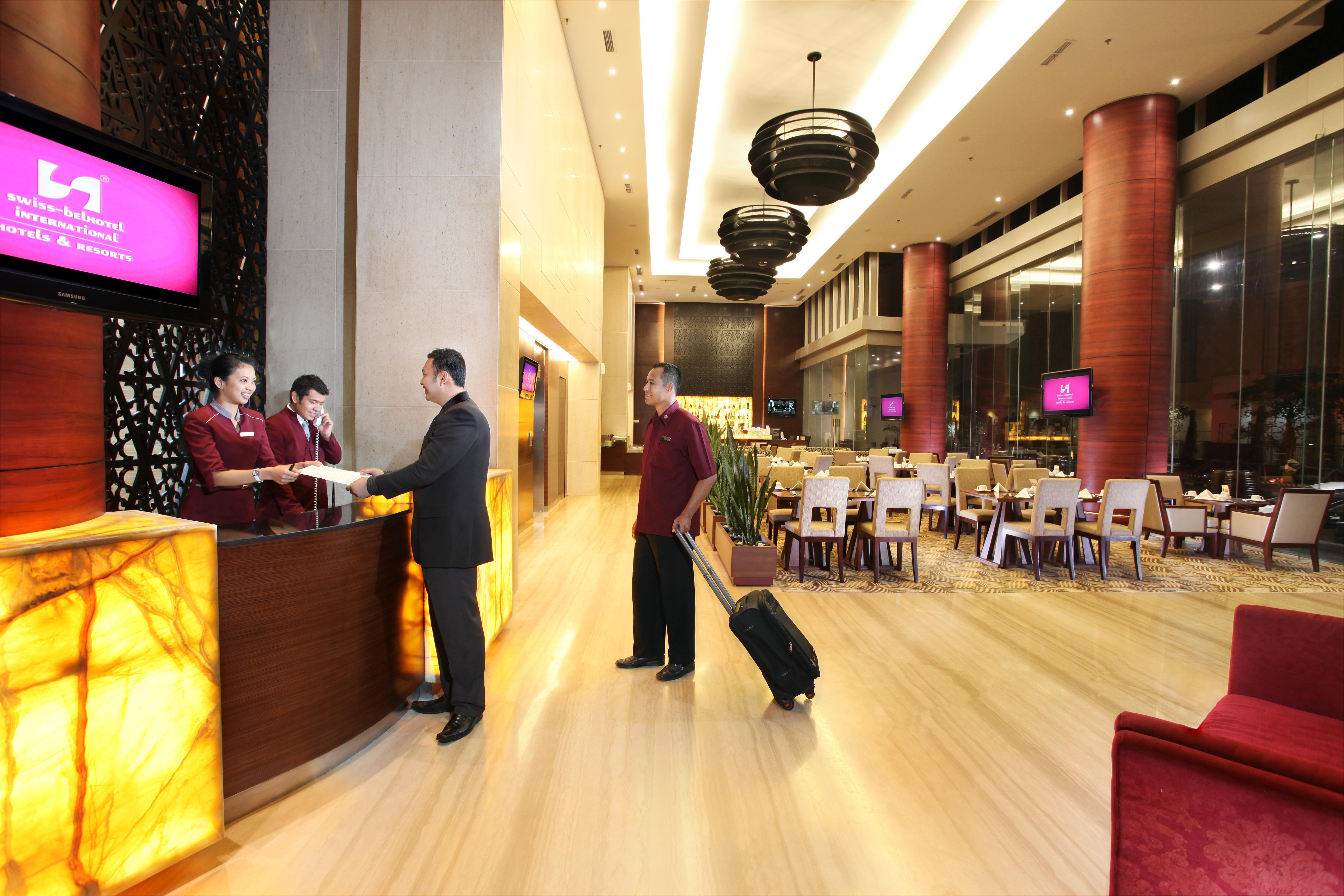 Swiss-Belinn Ska Pekanbaru Exterior foto