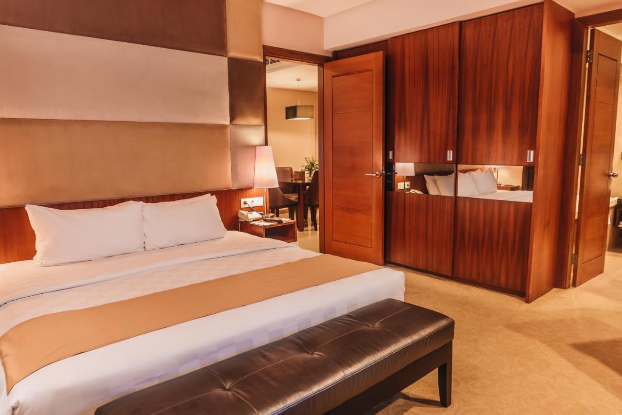 Swiss-Belinn Ska Pekanbaru Exterior foto